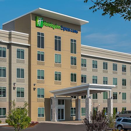 Holiday Inn Express & Suites Norwood, An Ihg Hotel Exterior foto
